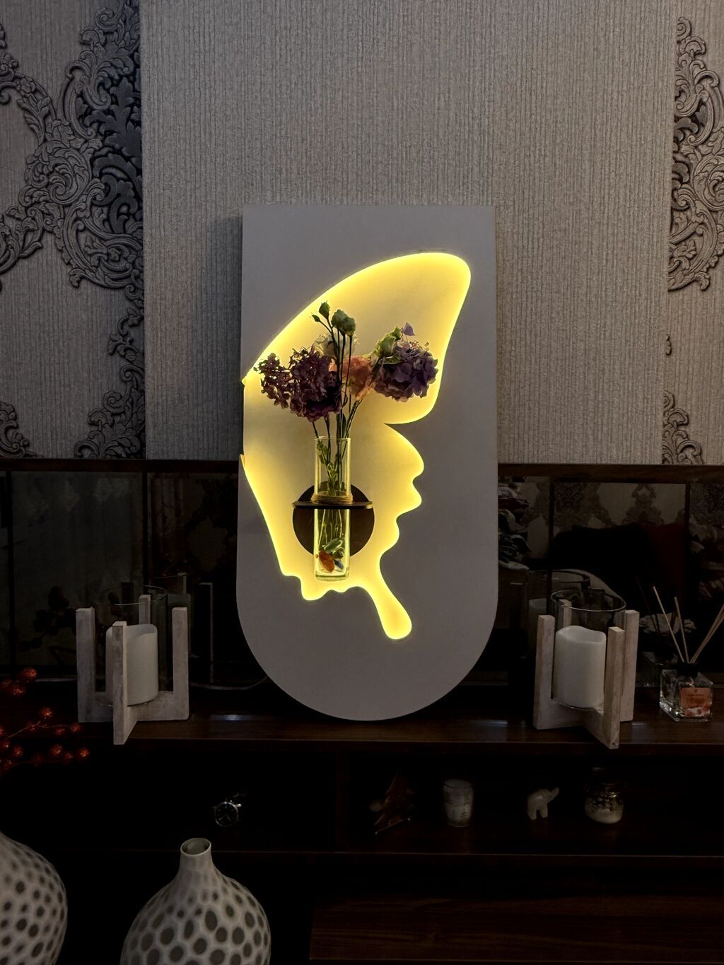 LED işıqlı dekorativ divar paneli – şüşə vazalı - Material: MDF əsas