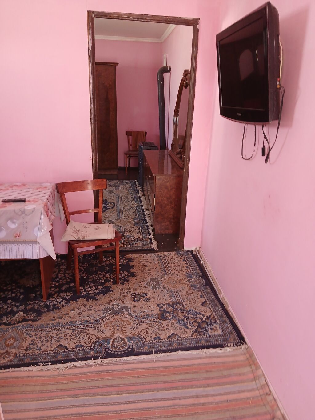 Kiraye verilir 1 otaqlı həyət evi – mətbəx-studio planı - Giriş - şəkil 4