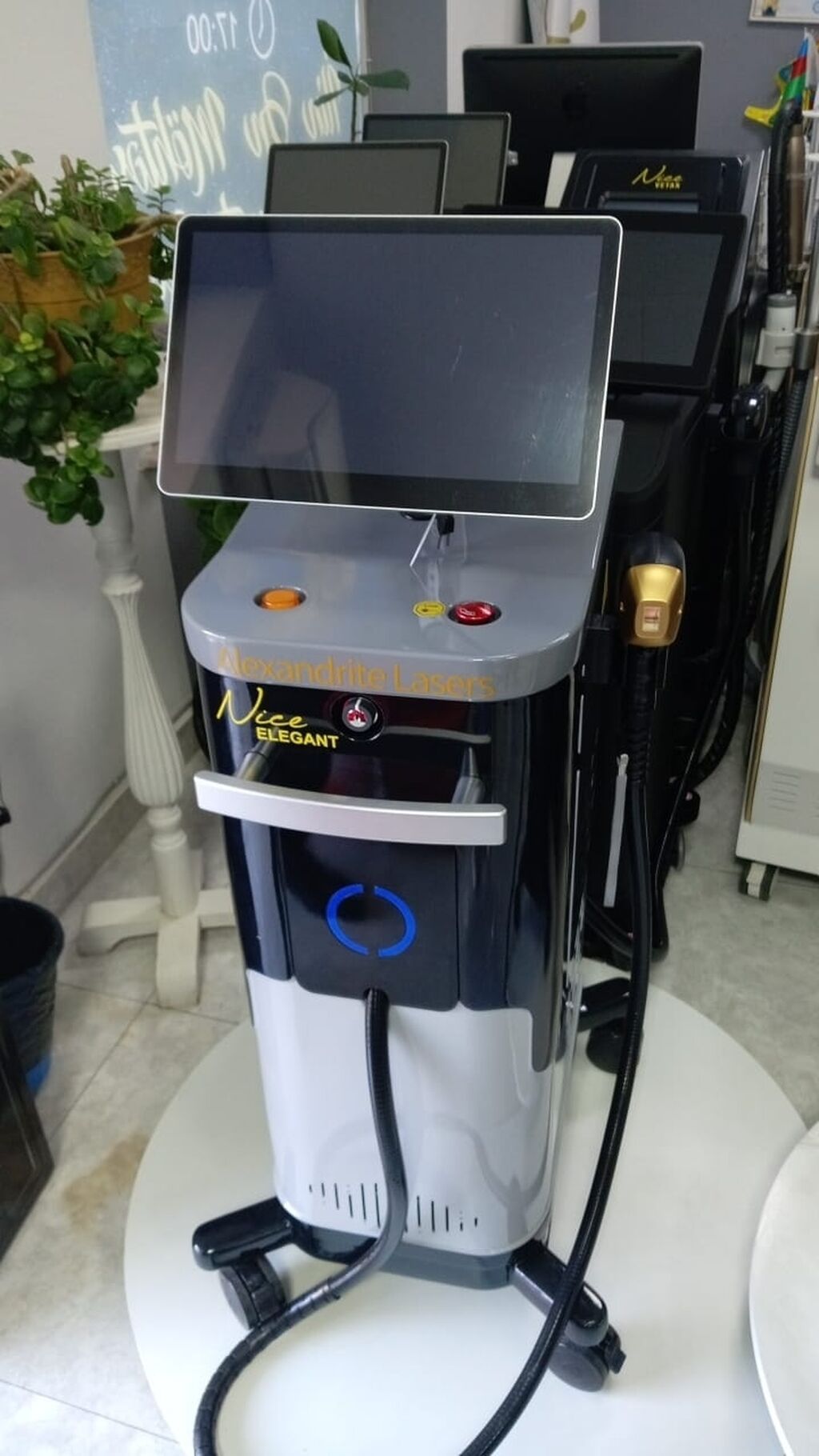 Diod lazerde hem xanim hem beylernen isliye bilen usta lazmdi unvan