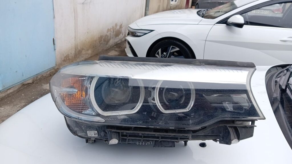 Sol, Yaxın və uzaq vuran işıqlar BMW, Orijinal