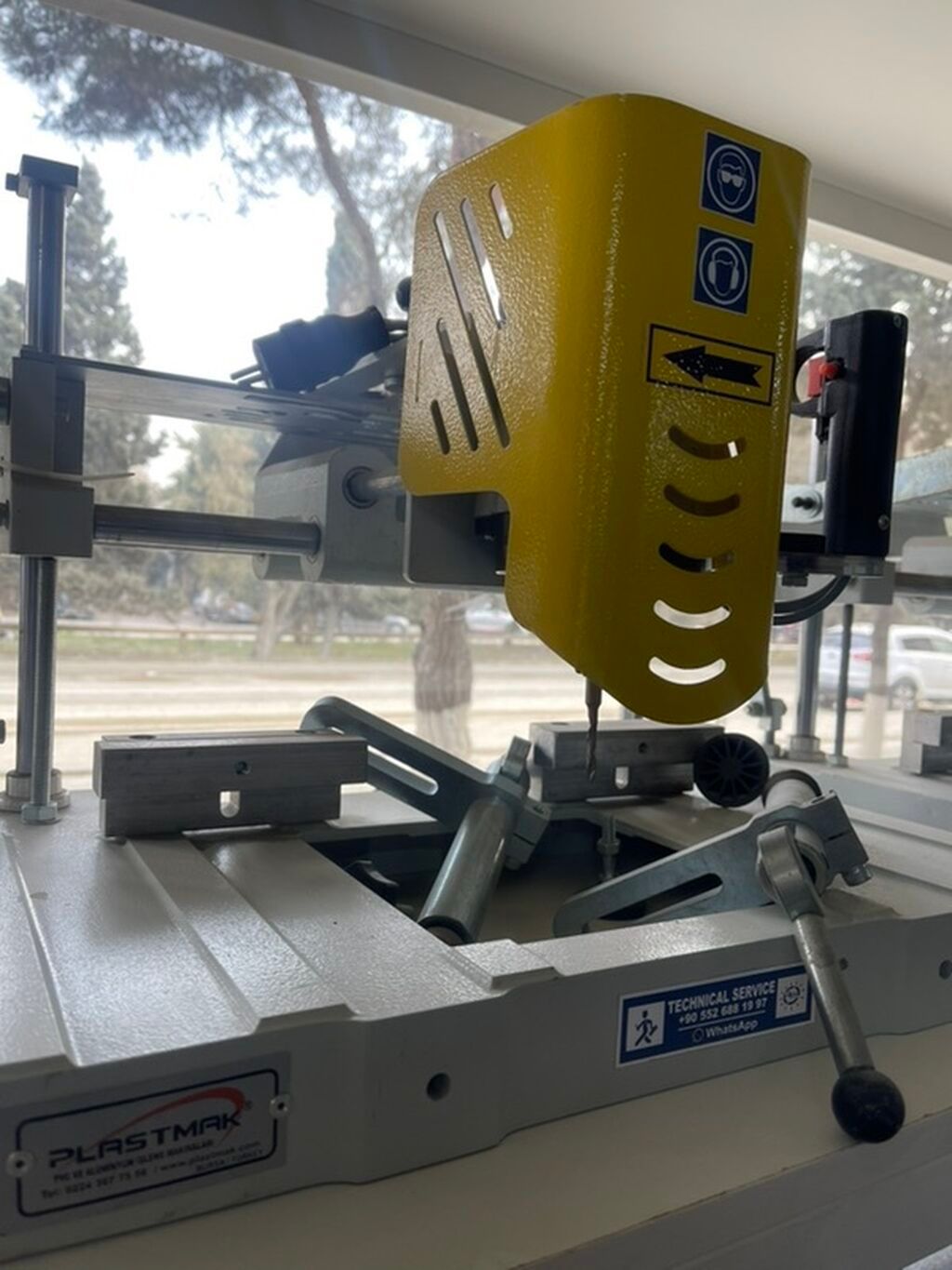 PLASTMAK SC 551 – PVC/Alüminium pəncərə və qapı istehsalı üçün