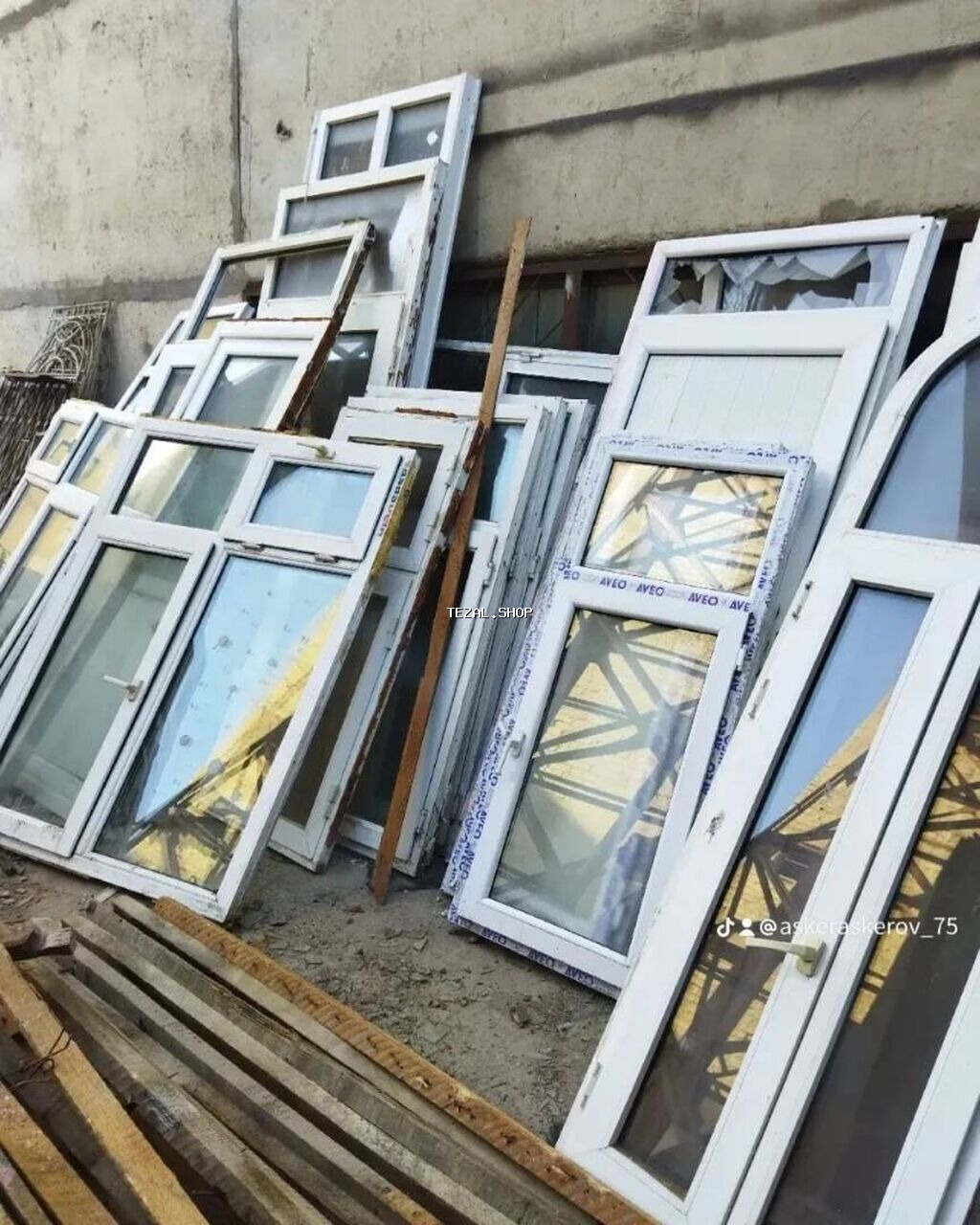 Plastik qapı pəncərələr