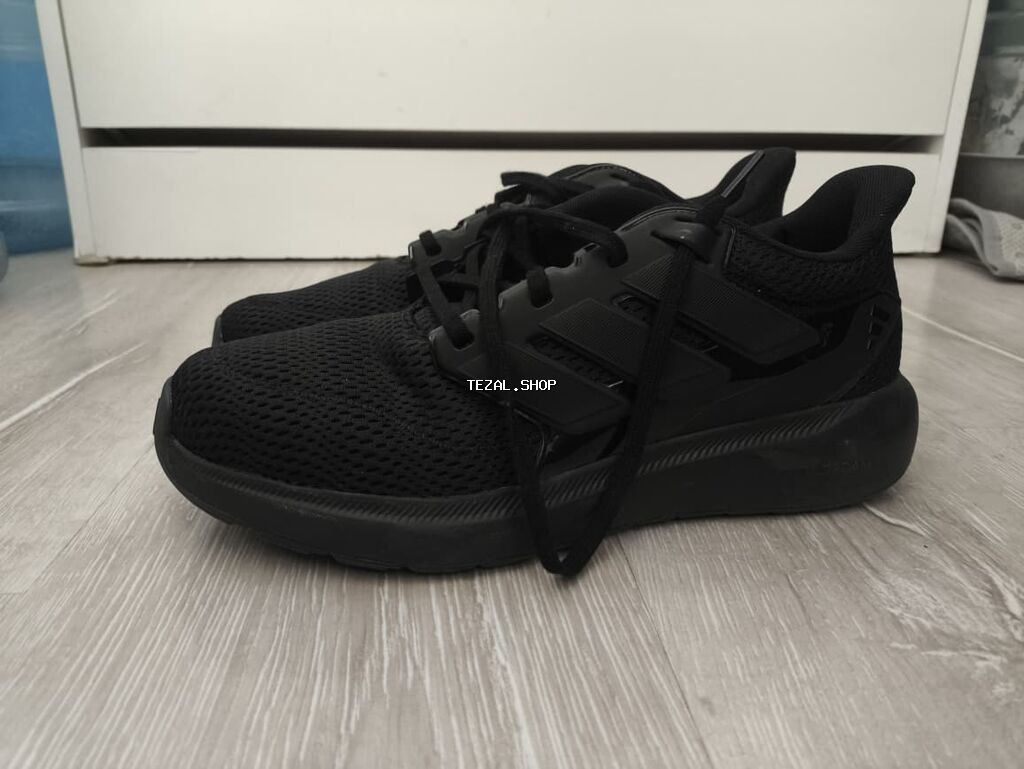 Tam qara Adidas idman ayaqqabısı - Model: qaçış/treyninq tərzində - şəkil 2