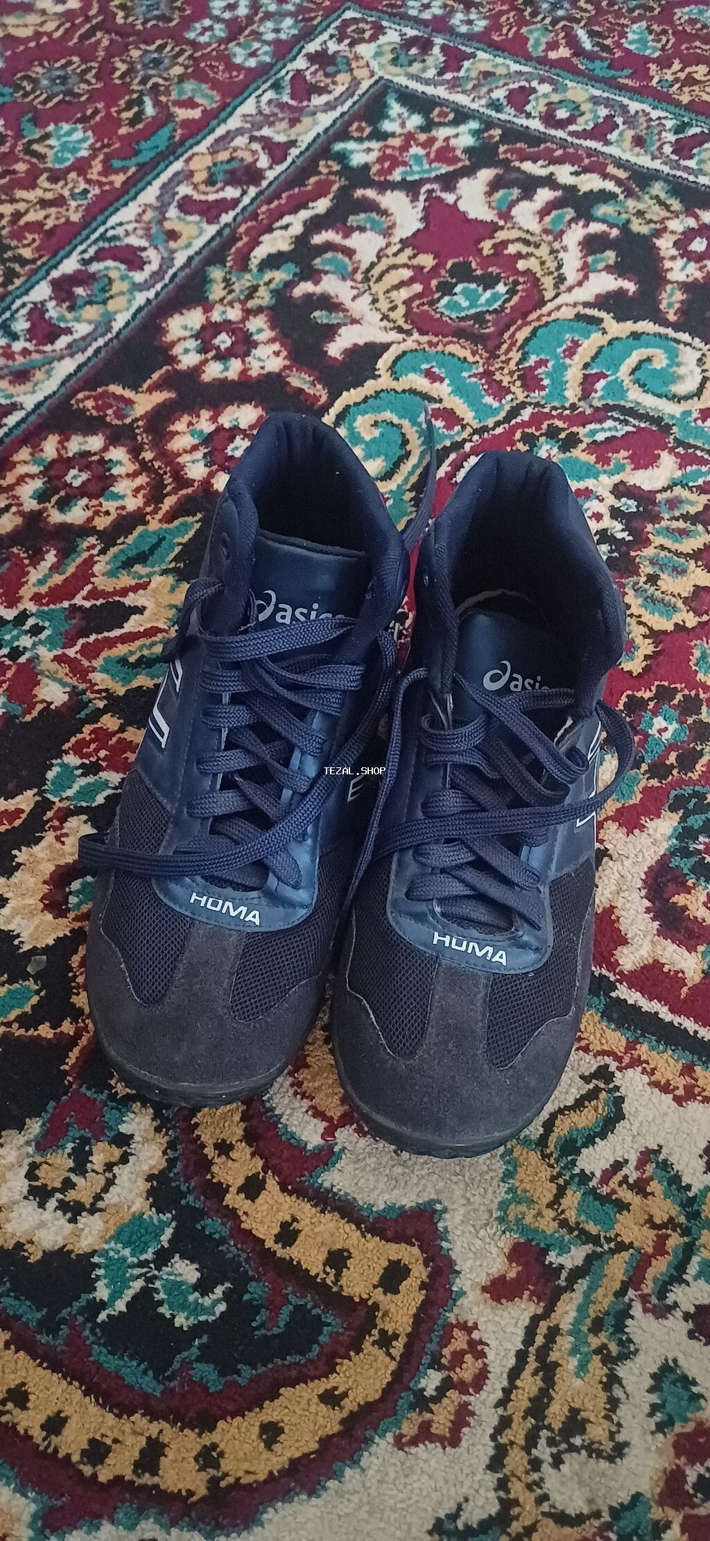 Məhsul: Asics brendinin yüksək boğazlı idman ayaqqabısı (HOMA