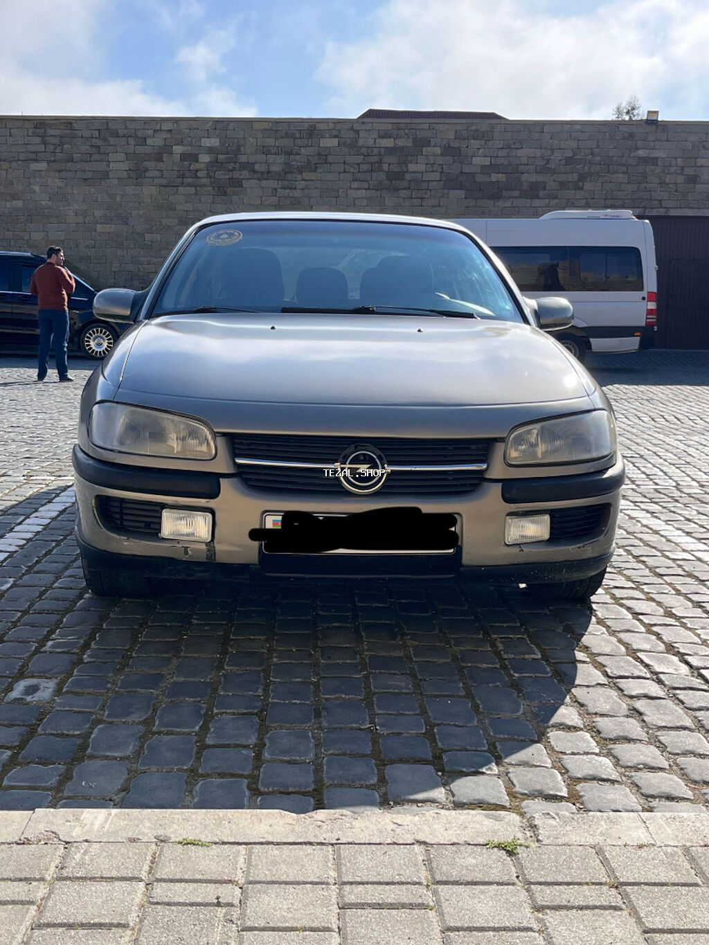 Opel Omega: 2 l | 1996 il 340000 km Sedan