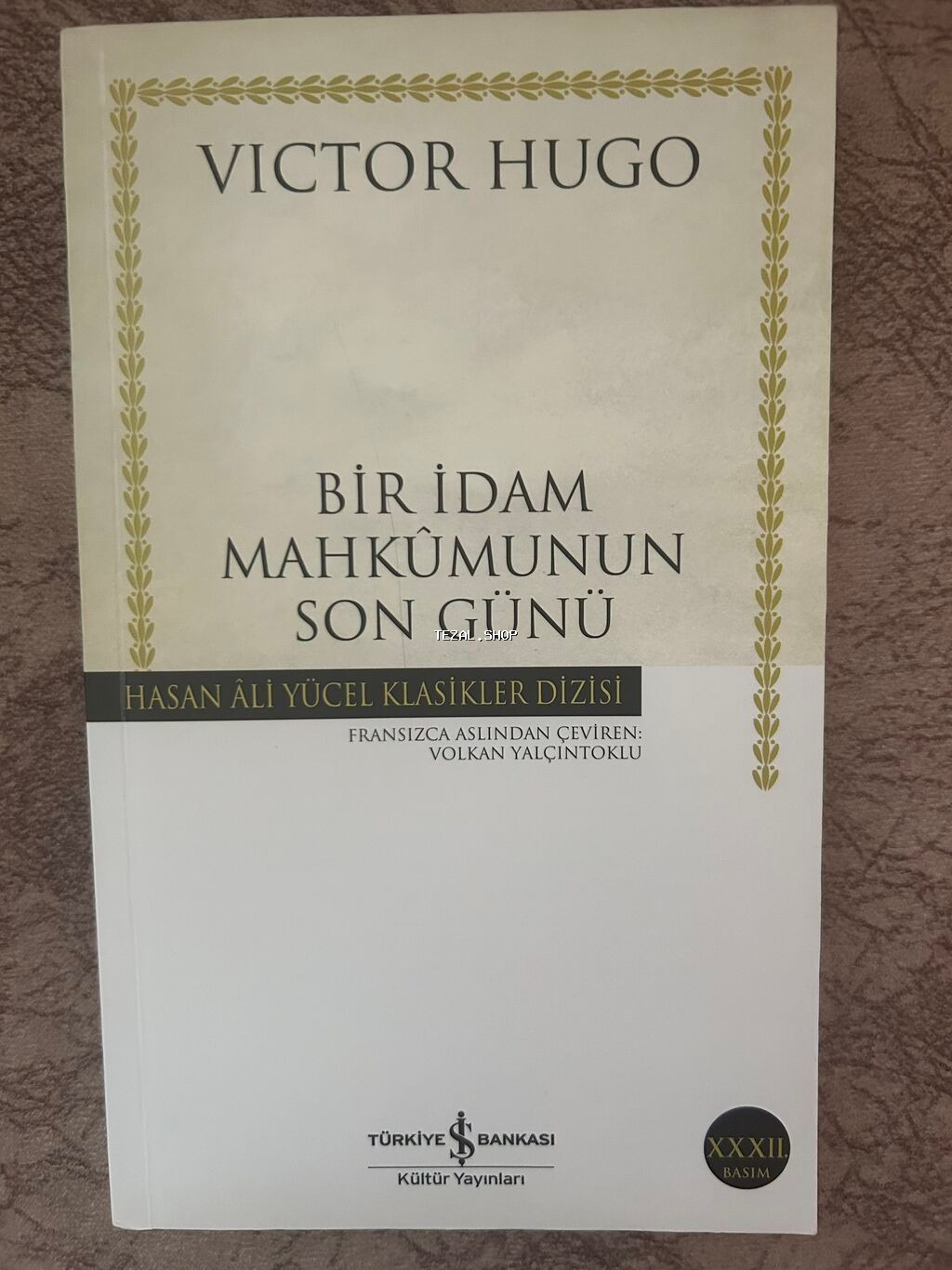 Kitablarin bezileri yeni bezileri ise ikinci əl kitablardir