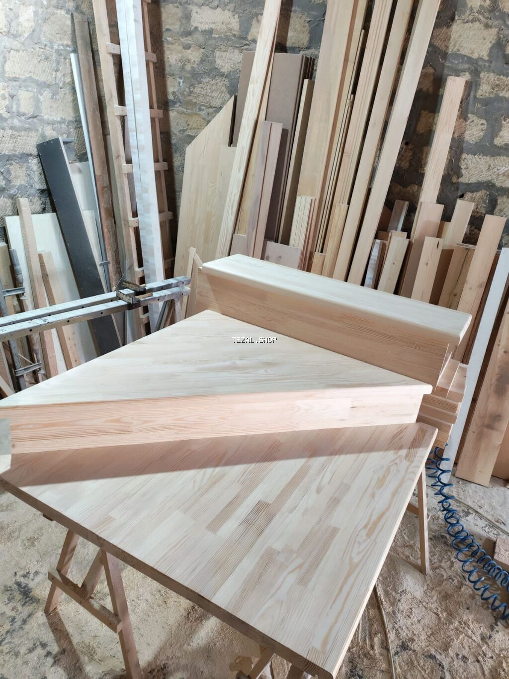 Təbii ağacdan hazırlanmış pilləkən pilləsi və məhkərlər, Topdan və - şəkil 2