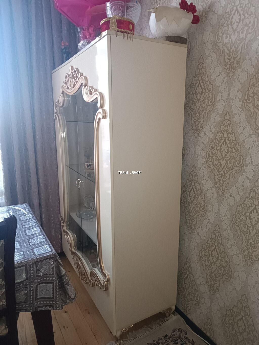 Şüşəli dolab vitrini - şəkil 4