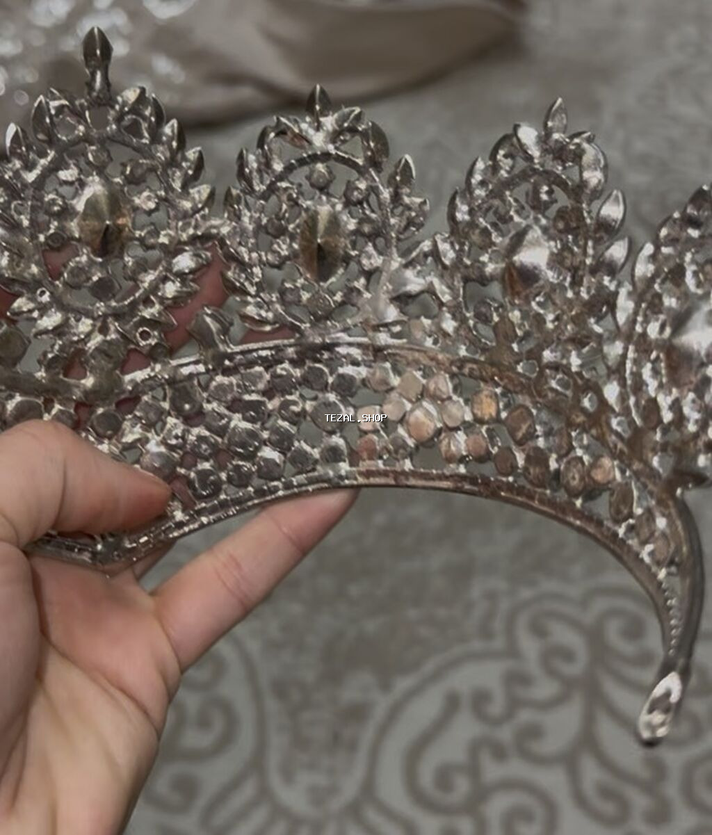 Swarovski qaşlarla gəlin tacı, baha alinib Ukraynada. klassik kraliça - şəkil 3