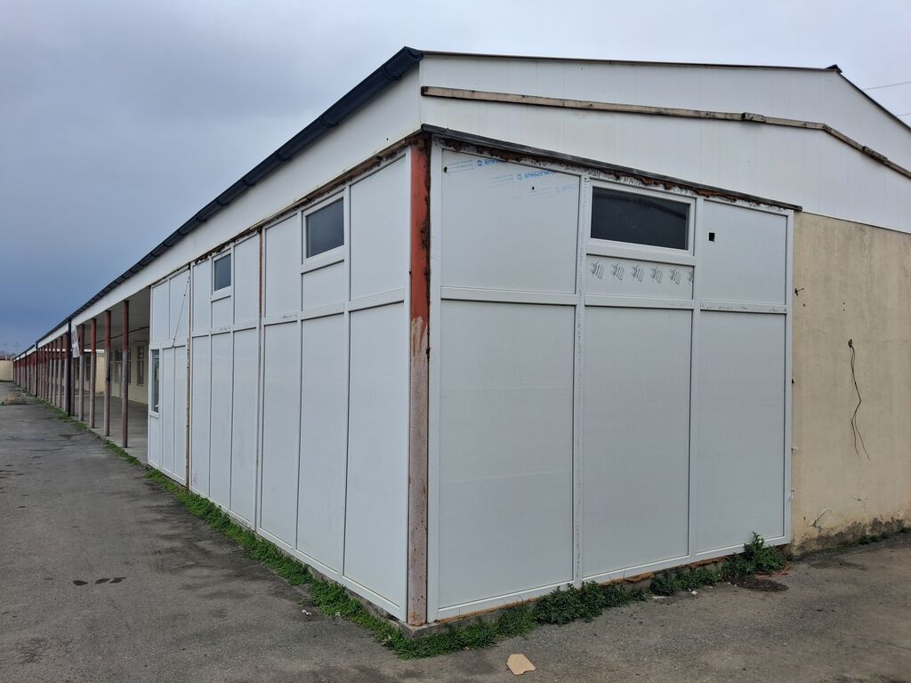 Modul tipli prefabrik otaq/bölmə – sendviç panel və PVC profillərlə