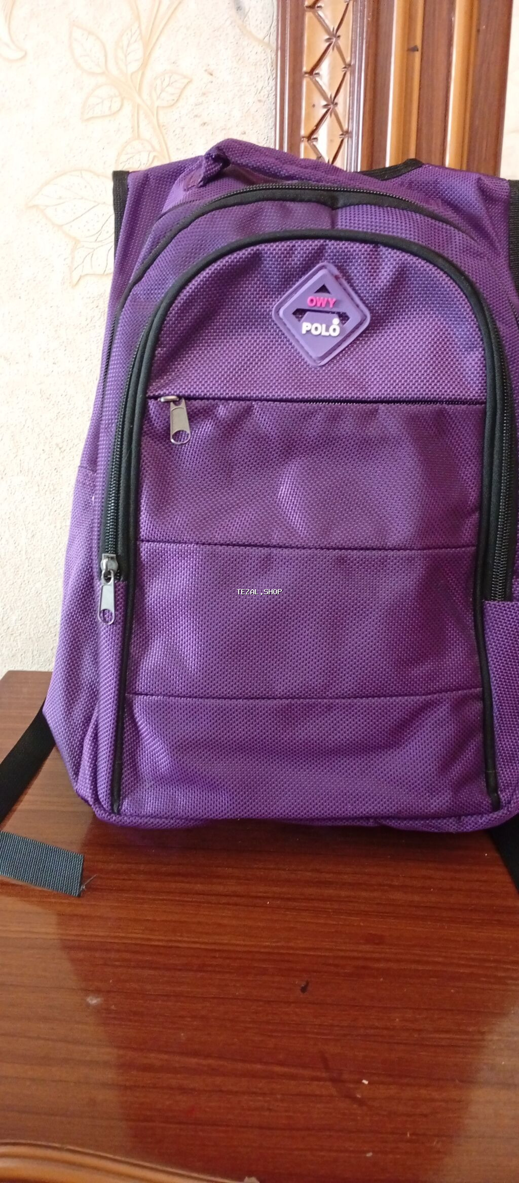 Yeni məktəbli çantası satılır. Bel hissəsi ortopedikdi