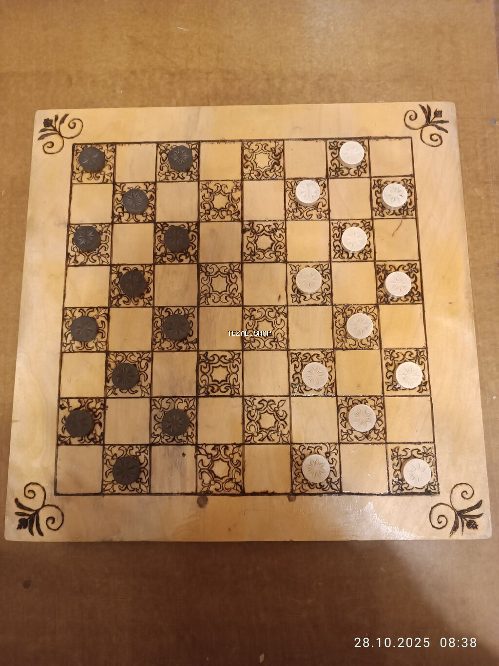 Əl işı taxta “dama” dəsti - Material: ağac lövhə, üzərində