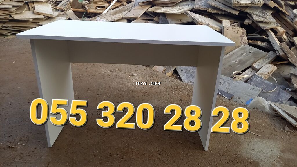 Yeni, İşçi üçün, Dördbucaq masa