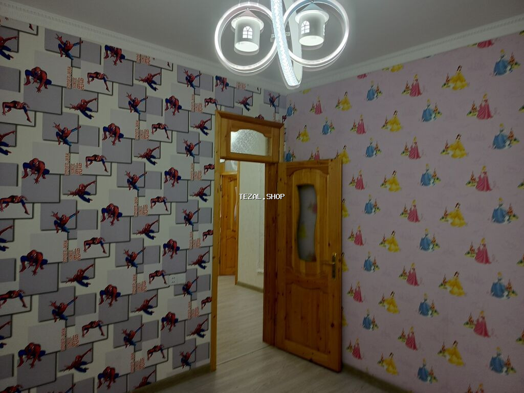 Uşaqlı ailələr üçün ideal, zövqlə tərtib olunmuş mənzil interyeri - şəkil 2