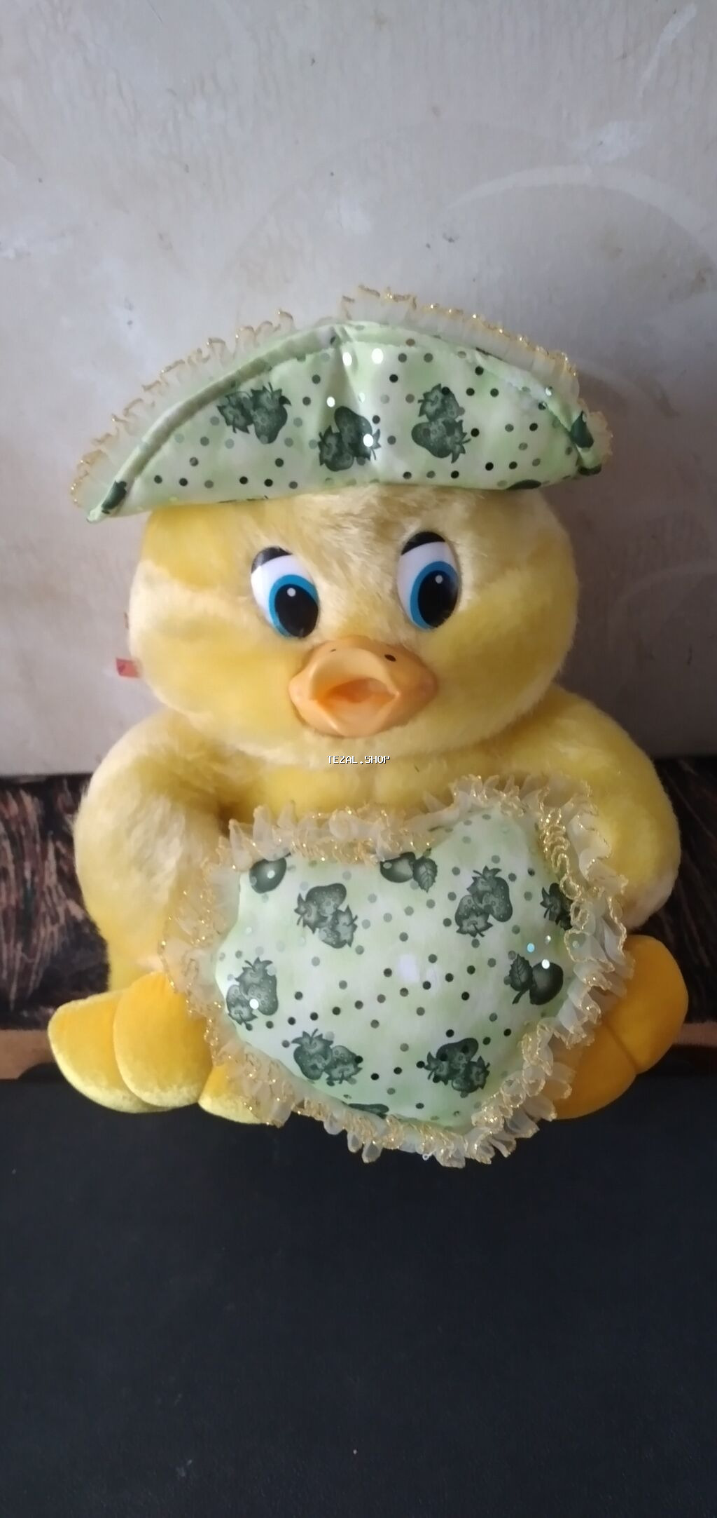 Мягкая игрушка утенок кряка.
Новая.Размер 35×26 см