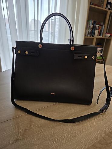 Furla qadın çantası – klassik qara rəng - Material: hamar dəri - - şəkil 3