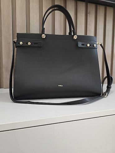 Furla qadın çantası – klassik qara rəng - Material: hamar dəri - - şəkil 2