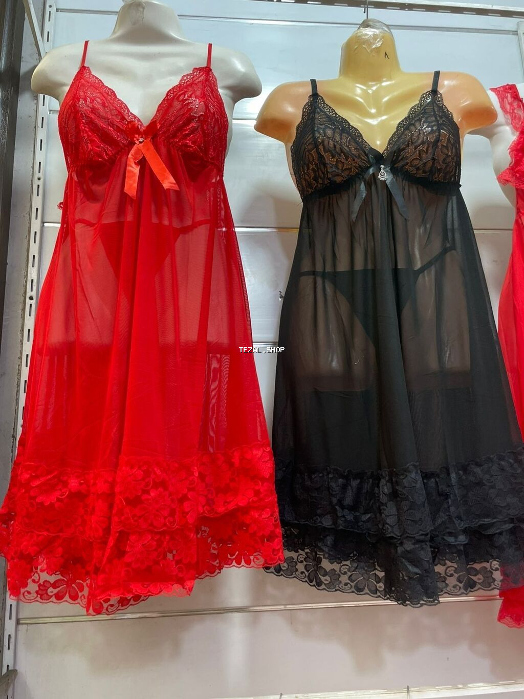 Qadın gecə dəsti – incə dantel və şifon neglije - Rənglər: qırmızı və