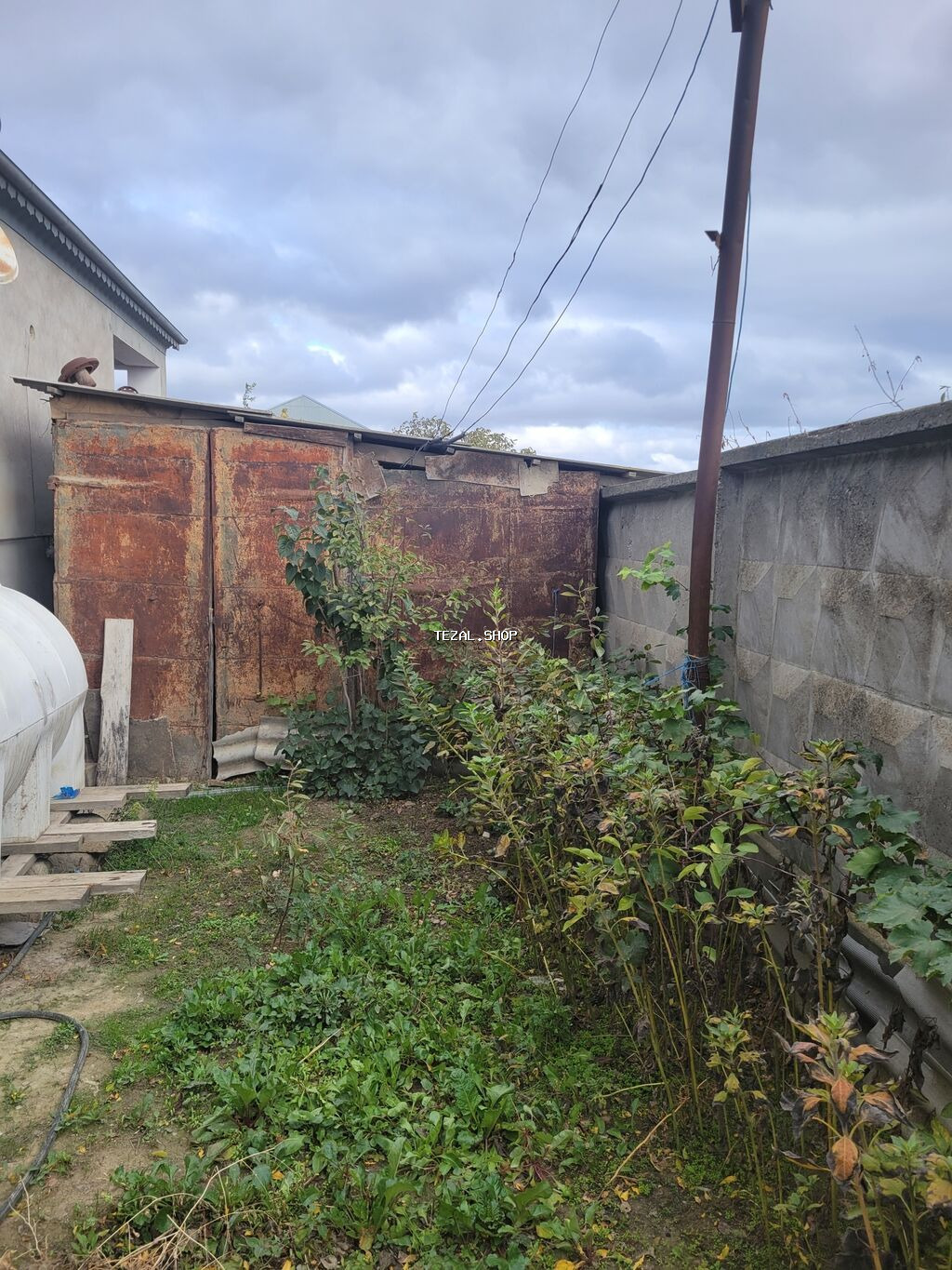 10 metr uzunu, 4 metr eni olan bu materiallar satılır. Bu materialları