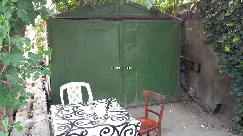 16 kv. m, 3 * 5 * 180 Metal Kommunal xətlər qoşulmayıb