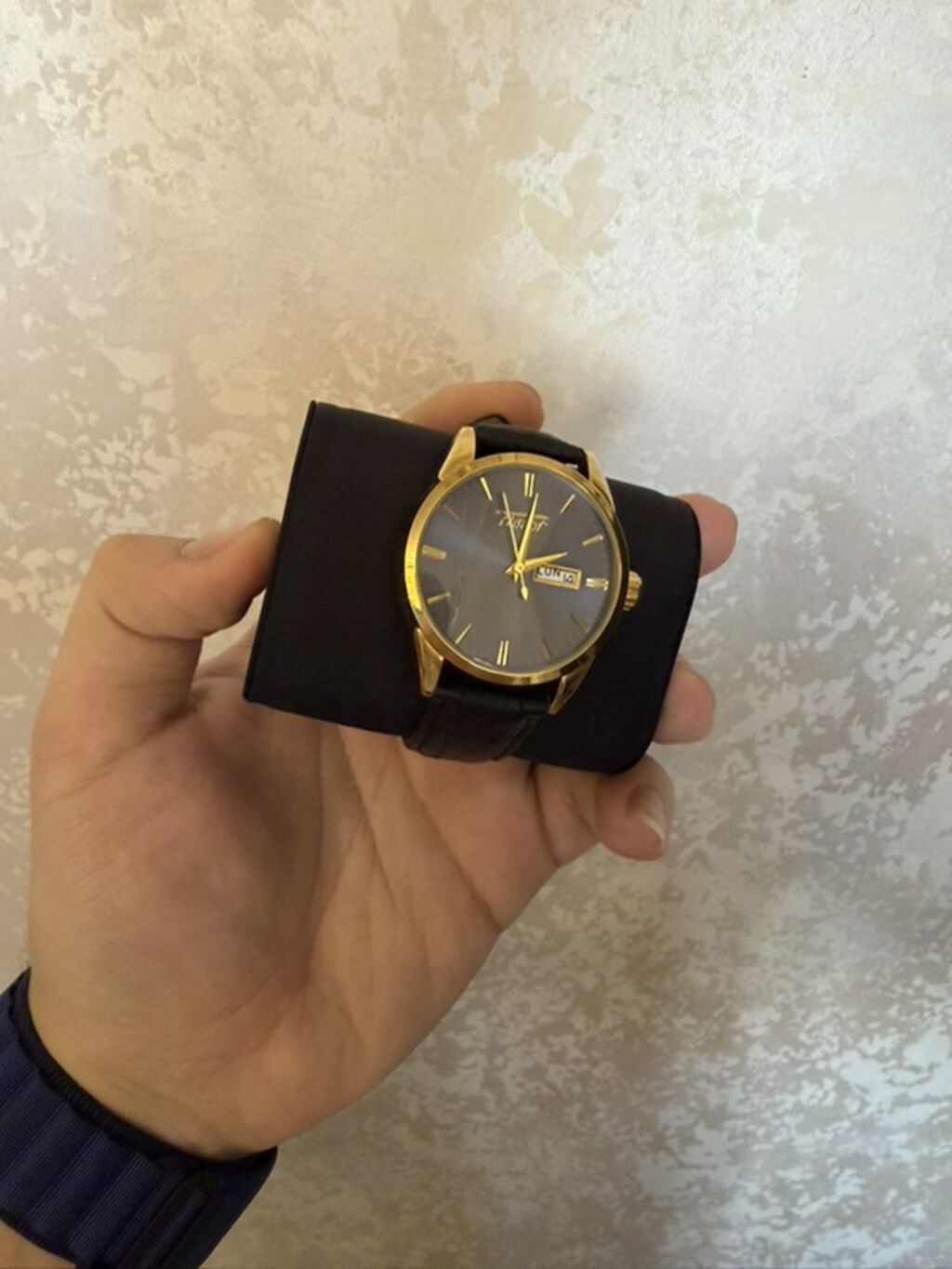 Qol saatı, Tissot, rəng - Qızılı