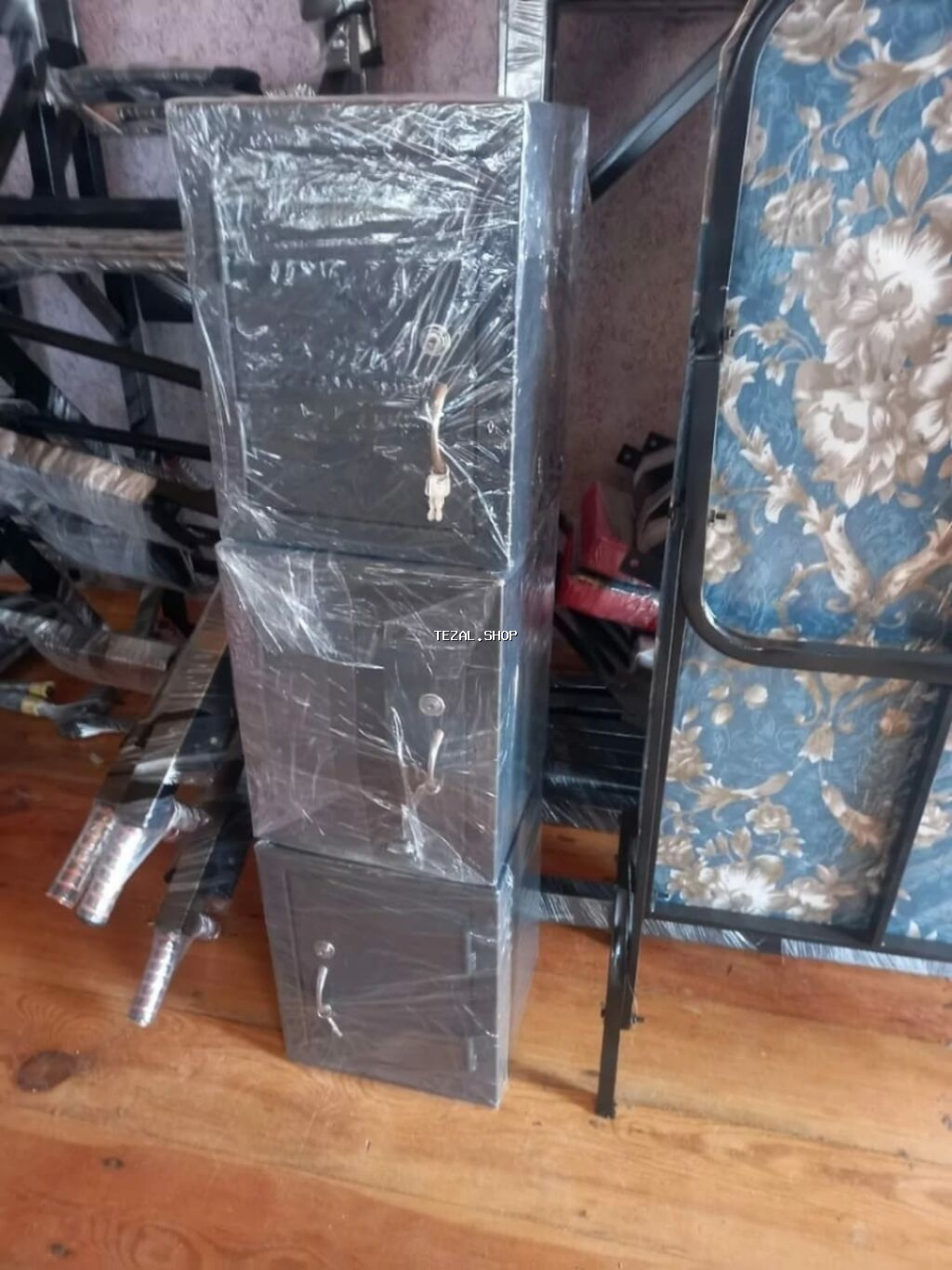 Seyf kassa is yerleri ev ve ofis ucun sened qoymaq ucun elverislidir