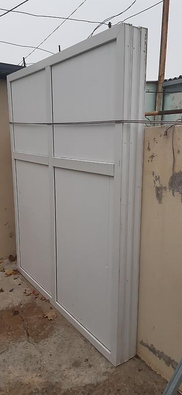 Перегородка пластиковая высота 2,20 ширина 191 в наличии три штуки - şəkil 2