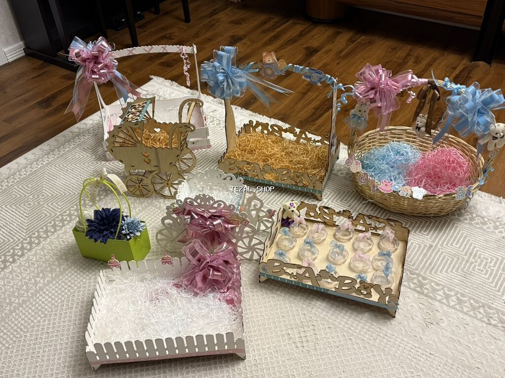 Yeni doğulan körpə üçün bəzək və təqdimat dəsti - Tematik “Baby”