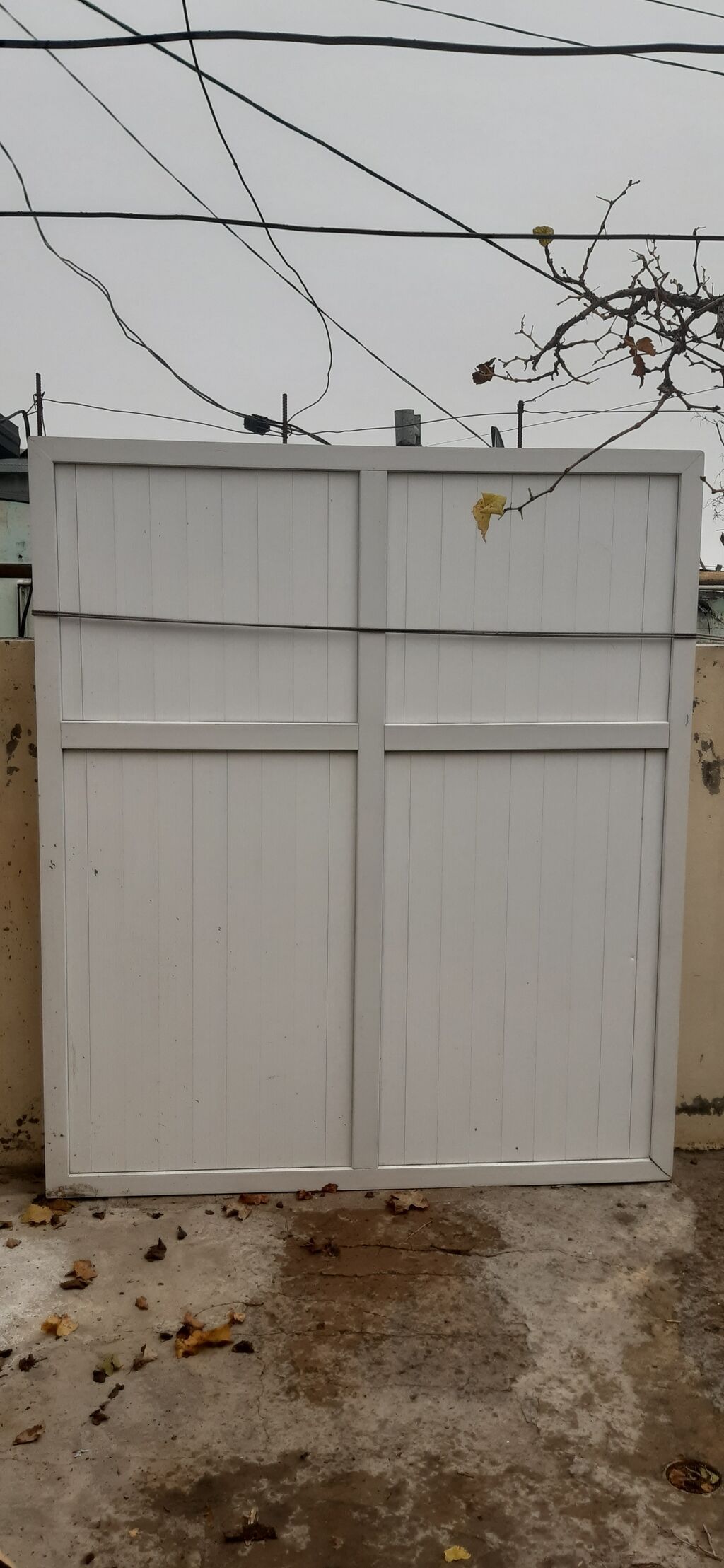 Plastik ara kesmeler. olculeri hundirliyi 220. eni 191.giymet bir