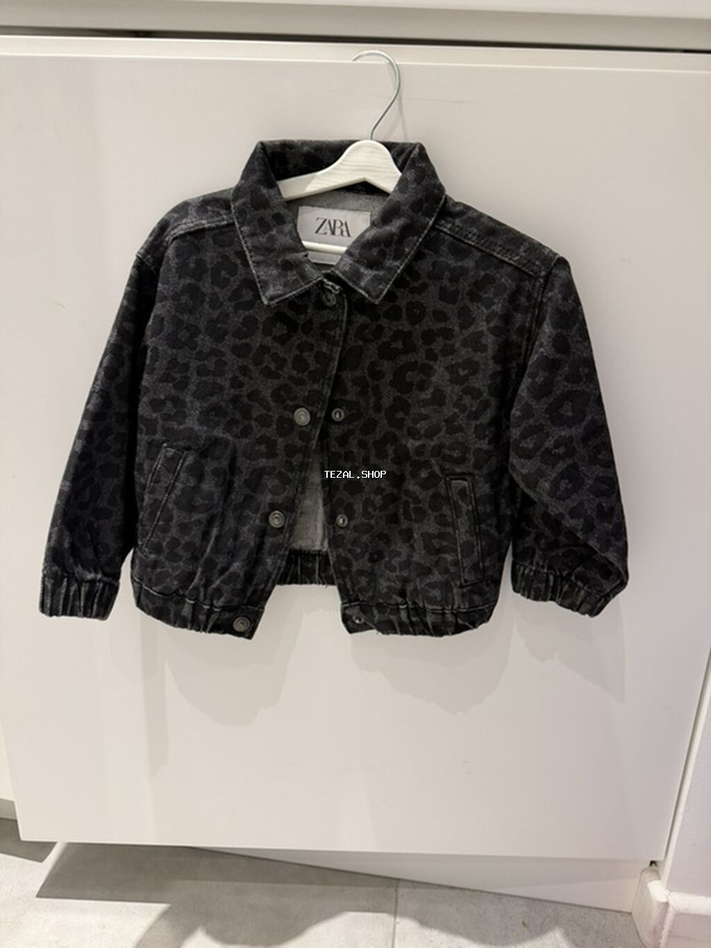 ZARA uşaq gödəkçəsi - Model: qısa kəsməli denim gödəkçə - Rəng/naxış