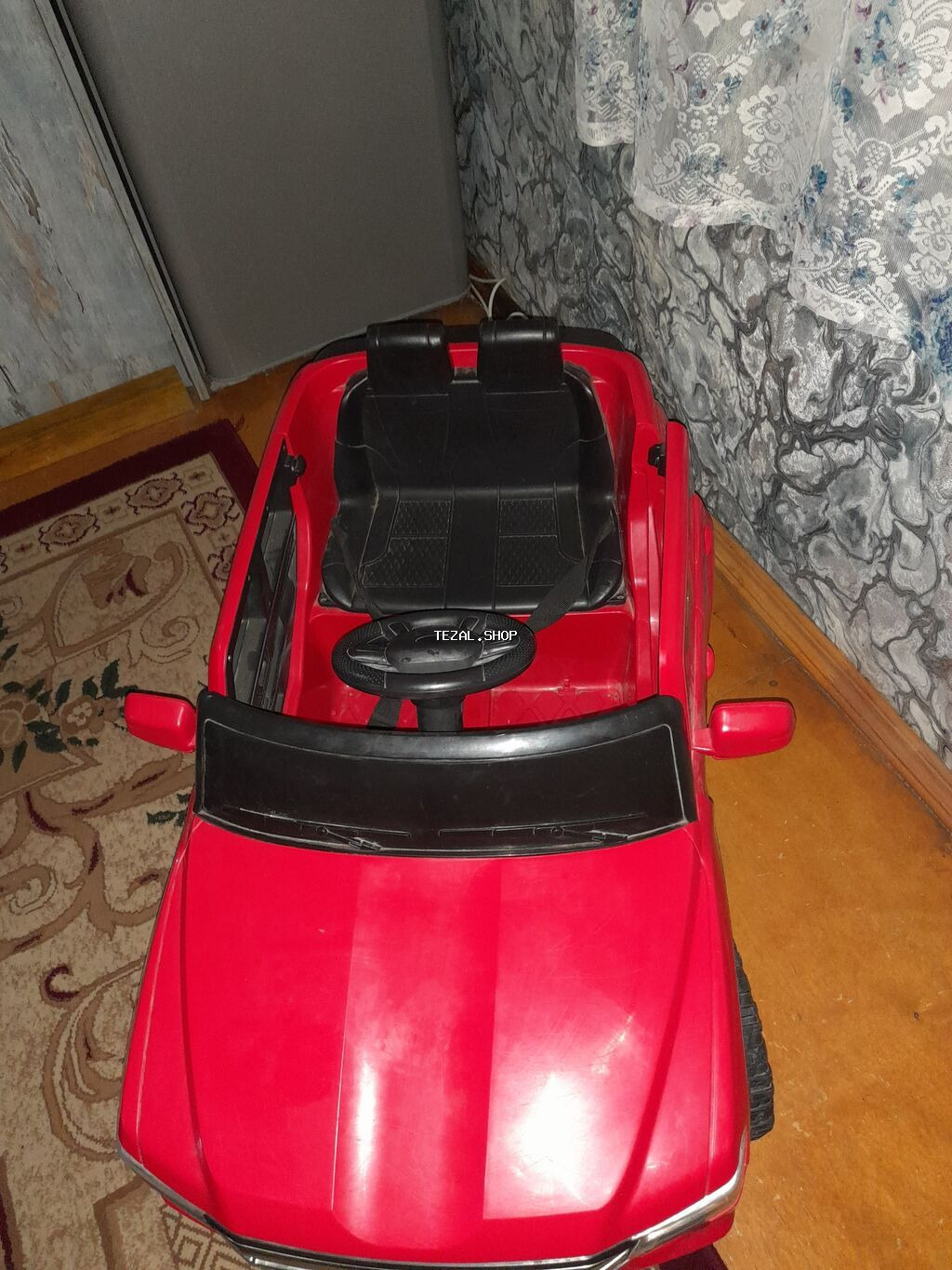 Uşaqlar üçün elektrikli minik maşını – qırmızı rəngdə - Korpus: SUV - şəkil 3