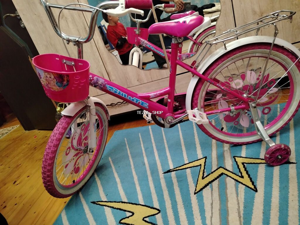 Velosibet Satilir Az islenib 1 2defe surulub evde usaqa boyukdu deye