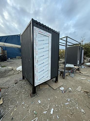 Metal karkaslı, sendviç panellə örtülü daşınan tualet-boks - Korpus - şəkil 4