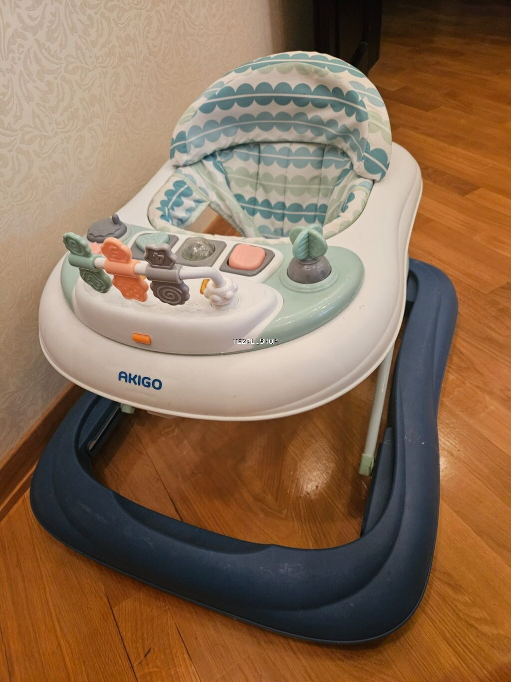 Satılır.baha alınıb,az istifadə olunub,təzə kimidir