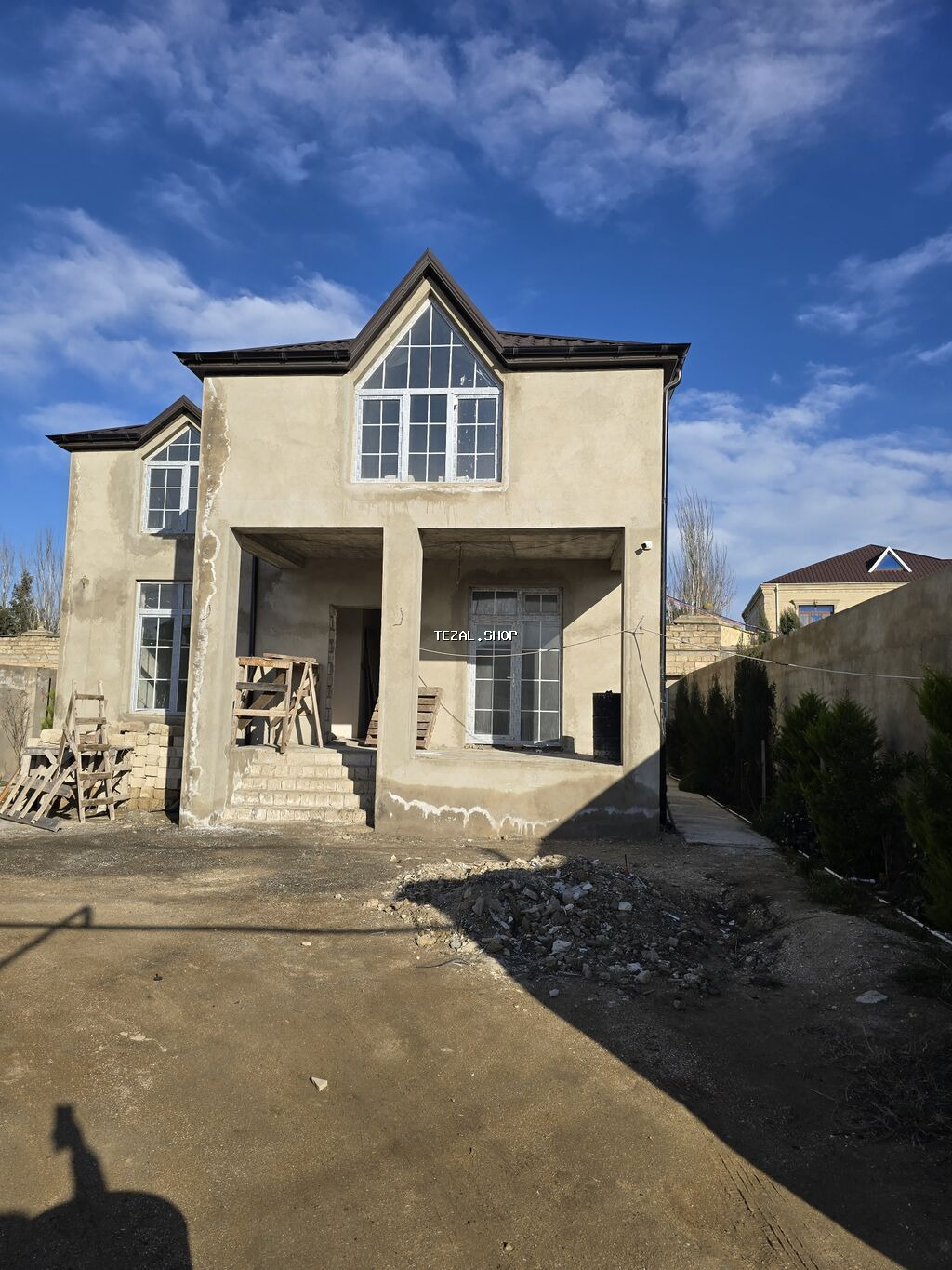 5 otaqlı, 240 kv. m, Kredit yoxdur, Təmirsiz