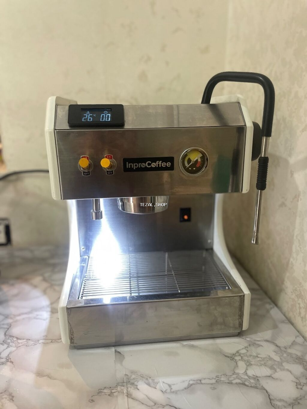 Kofe aparati uyuducu ile beraber arendaya verilir ciddi sexsler