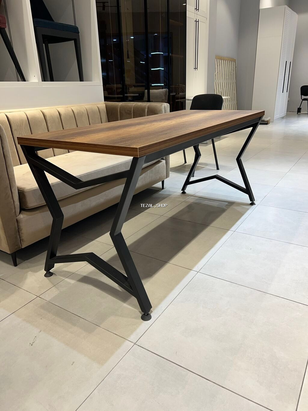 Qonaq masası, Yeni, Açılmayan, Metal, Dördbucaq masa