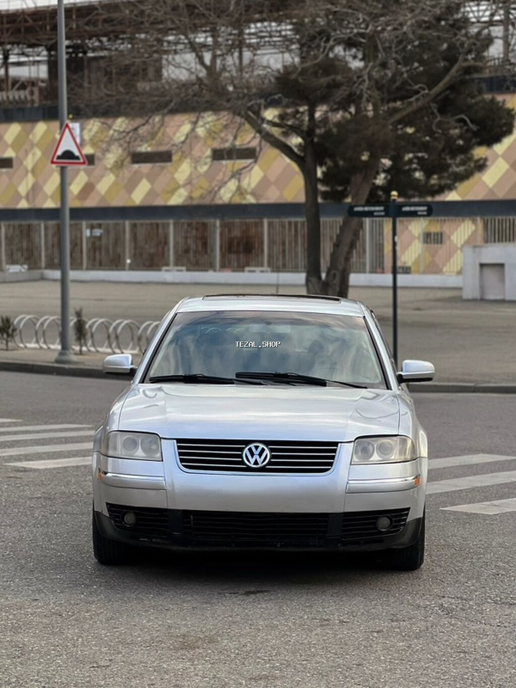 Hərkəsə salam. Özünə ideal, rasxodsuz yaxşı baxılan B5 axtaranlar bu