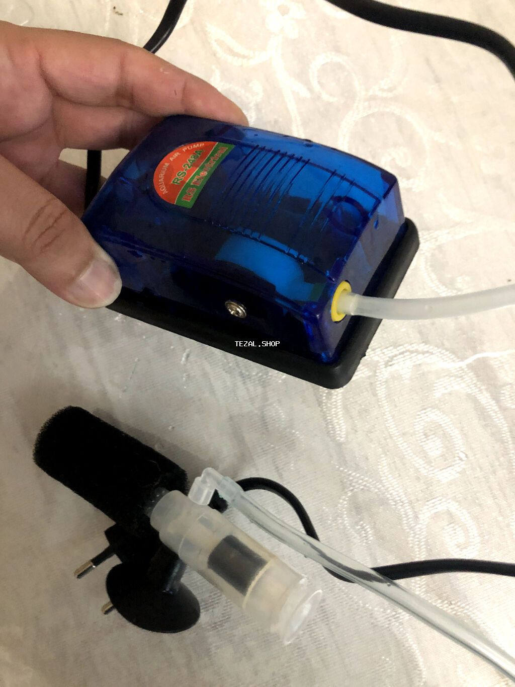 Hava kompressoru satıram. Bir neçə dəfə istifadə etmişəm. Üstündə mini