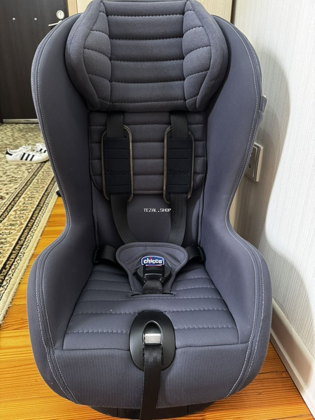 Chicco uşaq avtomobil oturacağı
Vəziyəti çöx yaxşıdır