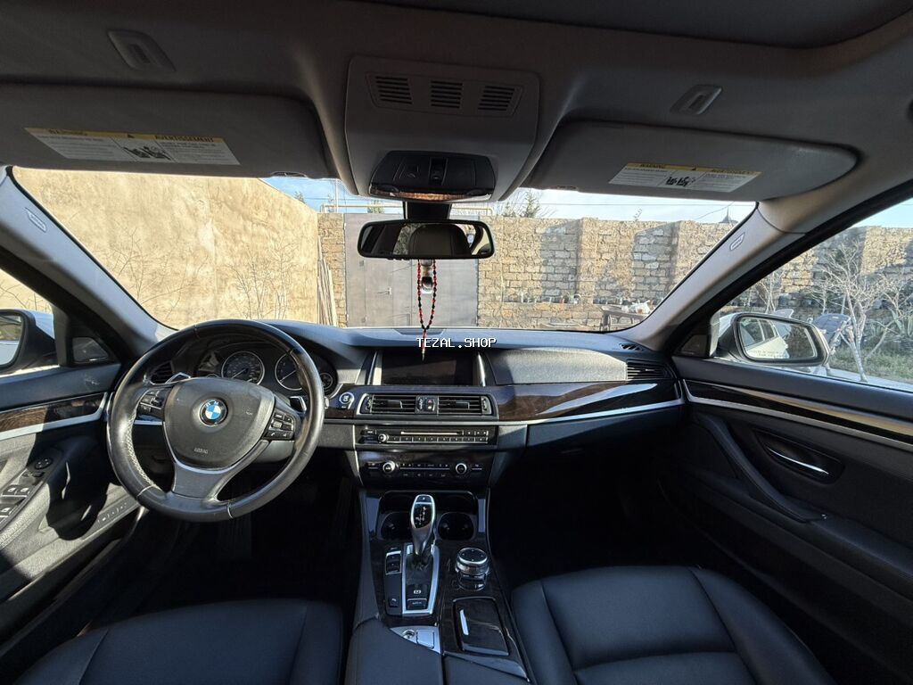 BMW 528: 2 l | 2016 il Sedan