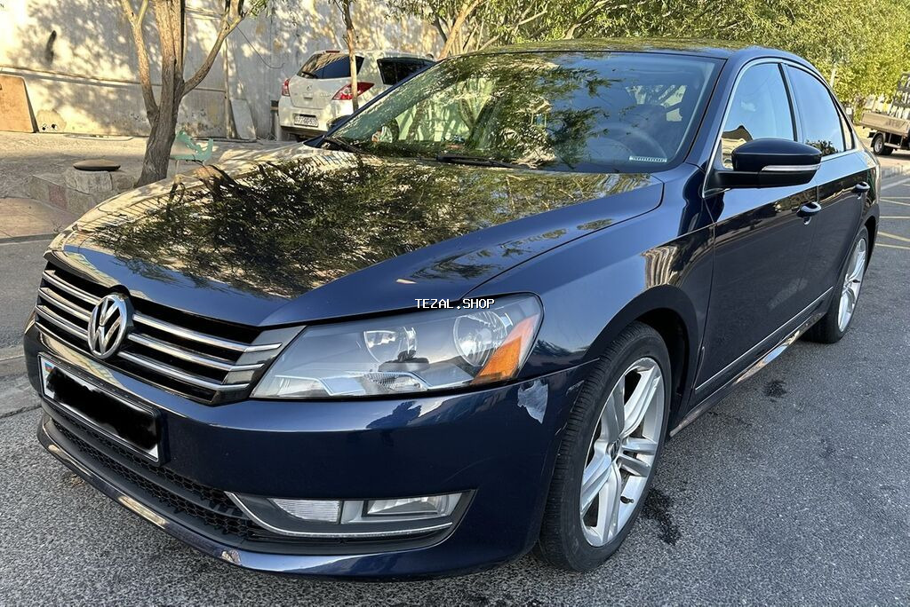Volkswagen Passat: 1.8 l | 2014 il Sedan