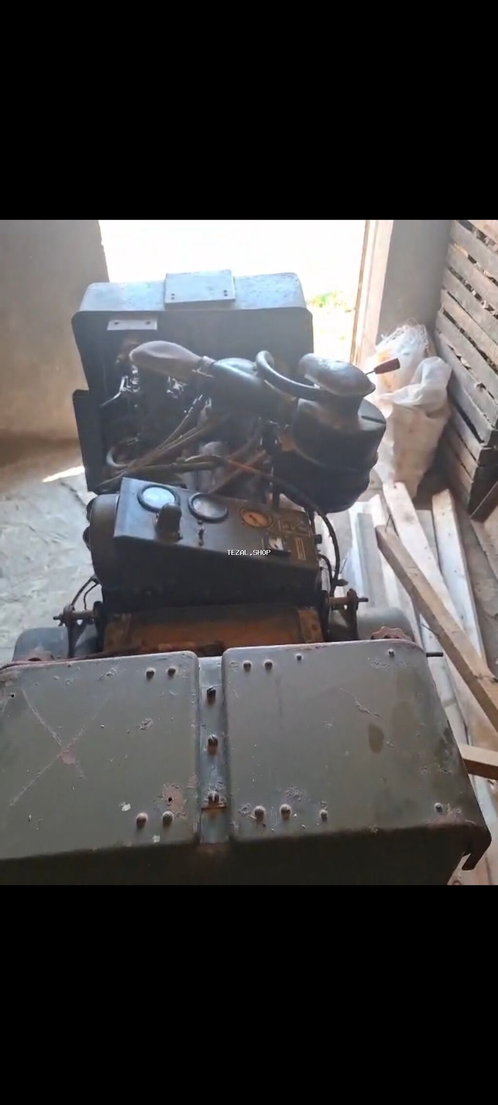 RR💫 Genarator hem.qazla isleyr hem.benzinle Hem 3 fazadi hem.0 Fazadi