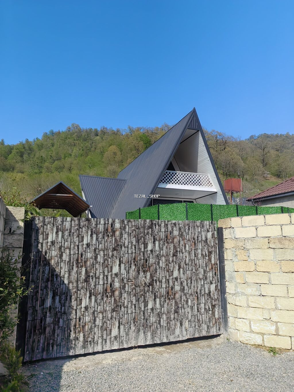 A‑Frame üslubunda dağ mənzərəli müstəsna kottec - Müasir A‑Frame - şəkil 5