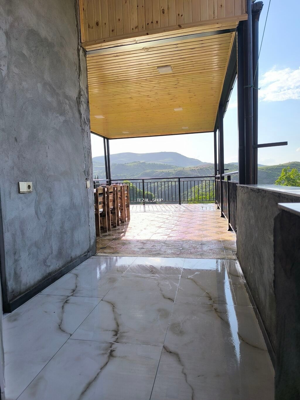 81 kv. m, 2 otaqlı, Hovuzsuz, Qaz, İşıq, Su