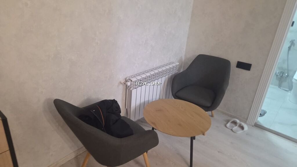 Yeni, Divan, Kredit yoxdur - şəkil 3