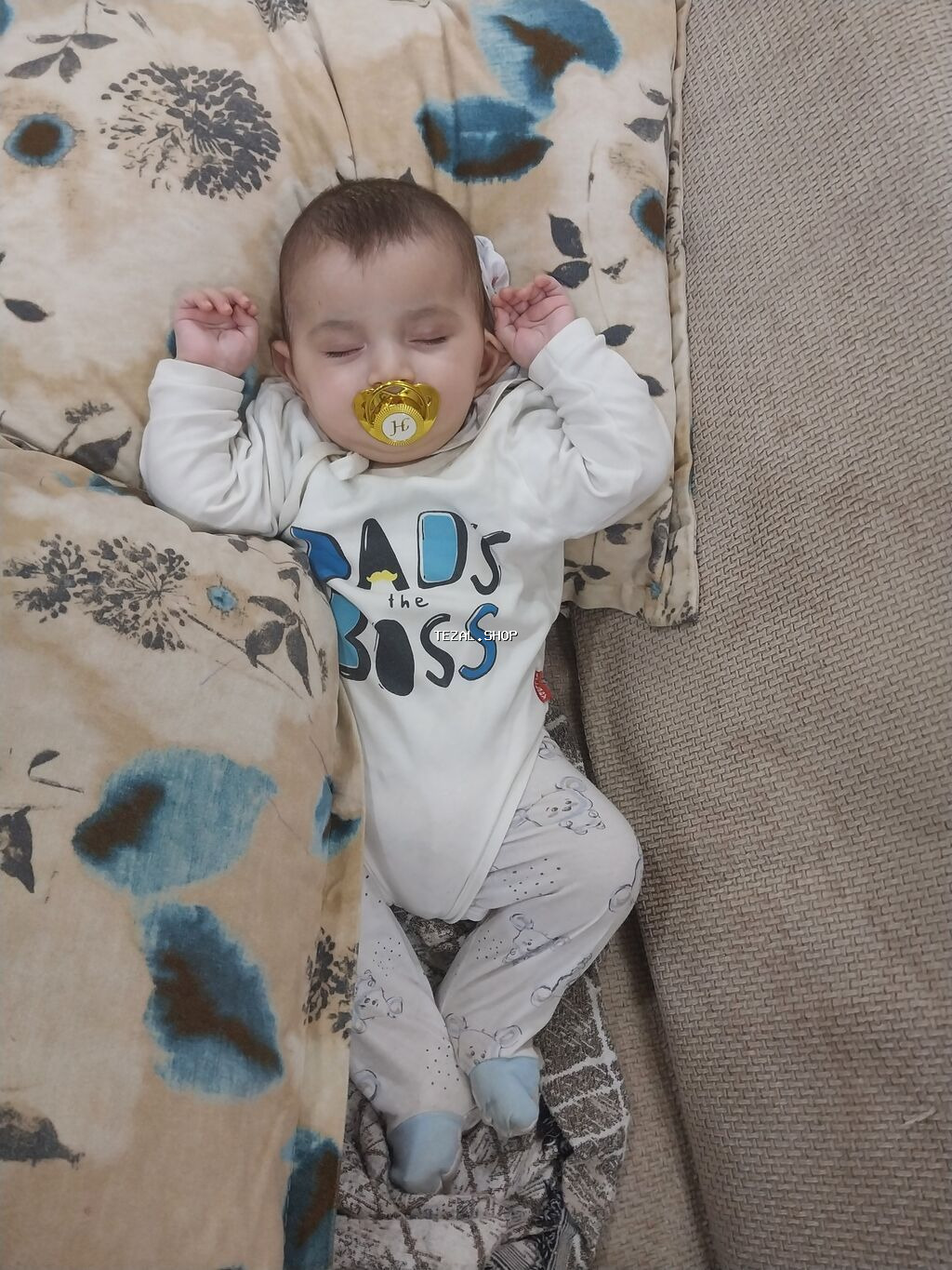 Oz evimde uşaga baxiram yaş ferqi yoxdu geceli gunduzlu baxiram