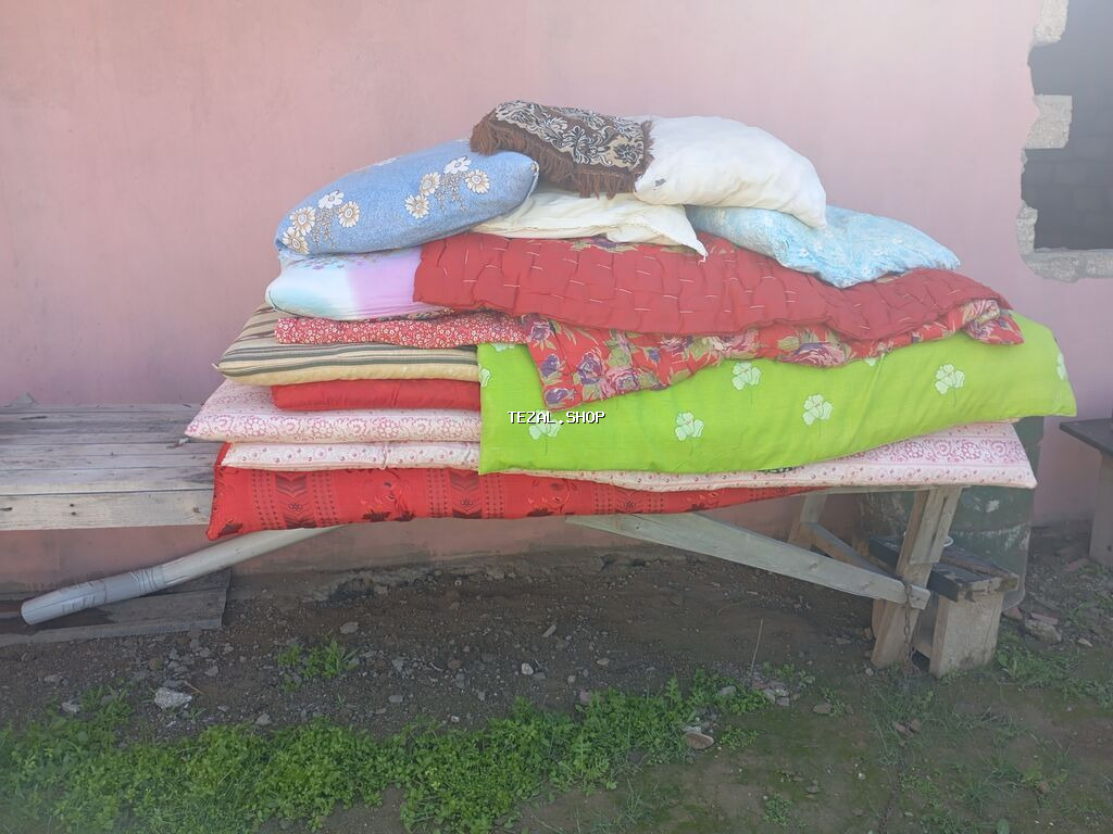 Yorğan döşəklər satılır. kim kirayə evi varsa əlverişlidir