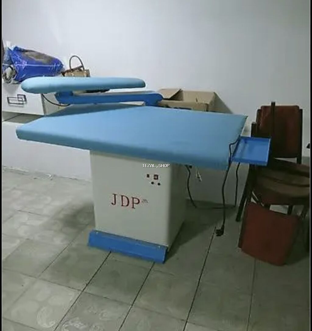 JDP markalı peşəkar ütü masası vakkumlu - Güclü sabit baza və