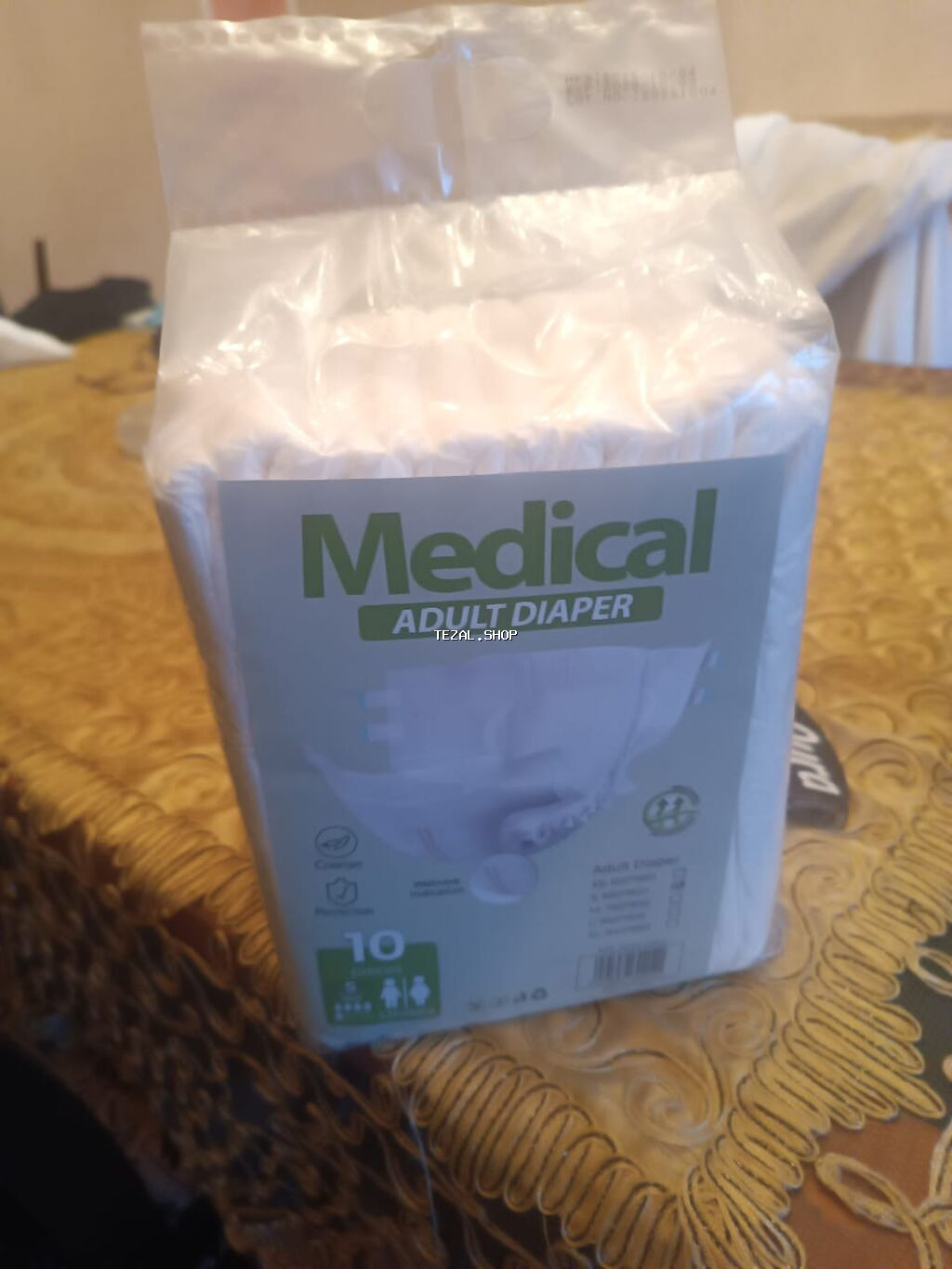 Yaşlı adamlar üçün pampers var. S razmer.
Paçkasi 8 manat